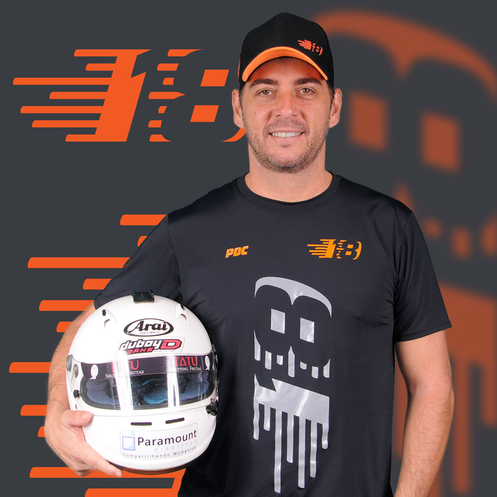 Kart pé de chumbo piloto Théo Trevisani